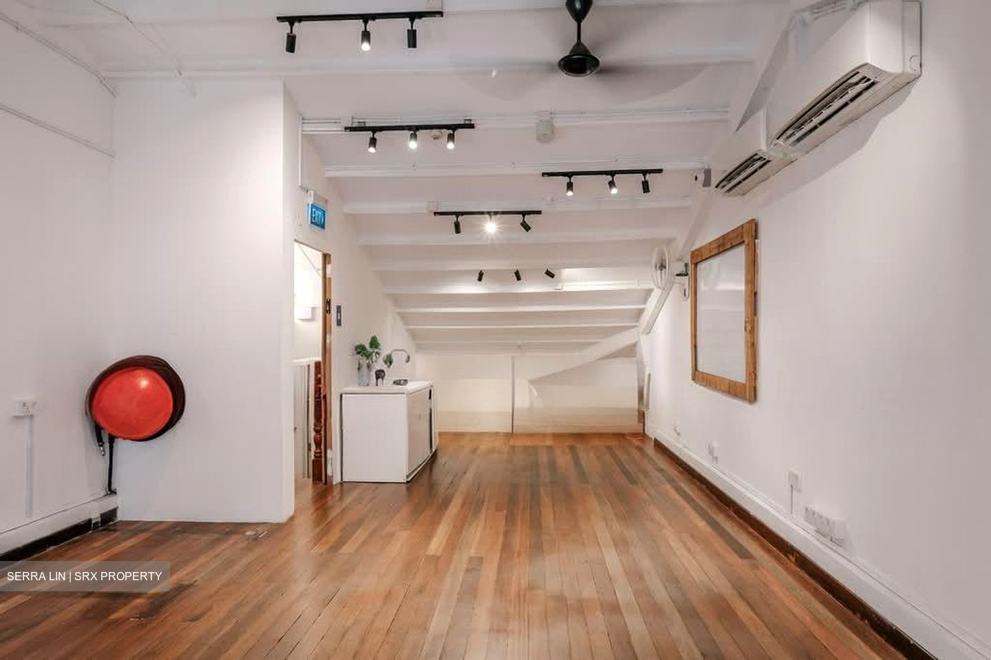 Ann Siang Road (D1), Shop House #557089281